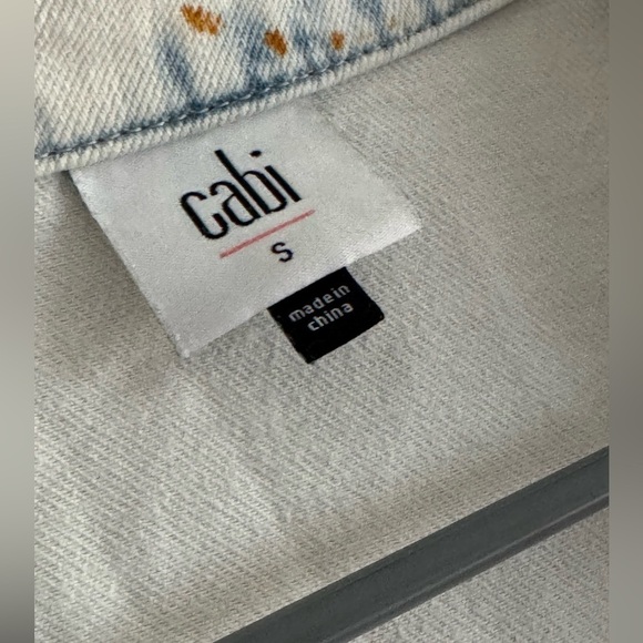 Cabi oversized jean jacket. Bleach washed denim jacket size small ‘Drew’ Style - Picture 6 of 16
